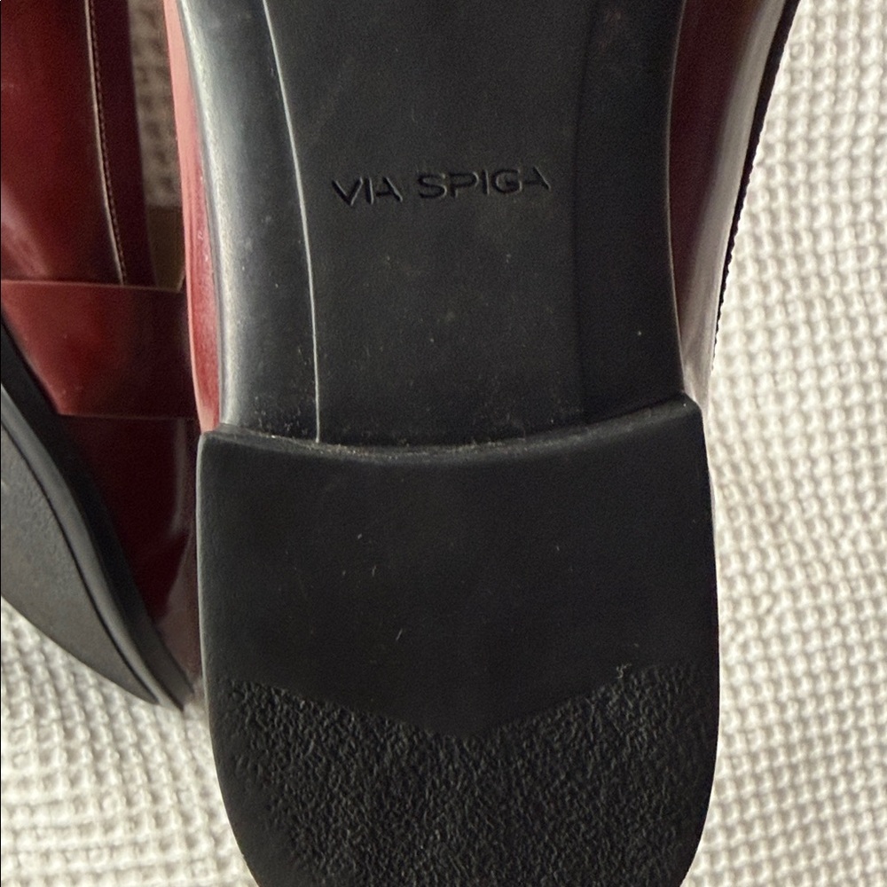 Via Spiga Women's Deep Red Loafers - 8.5 - Picture 6 of 7